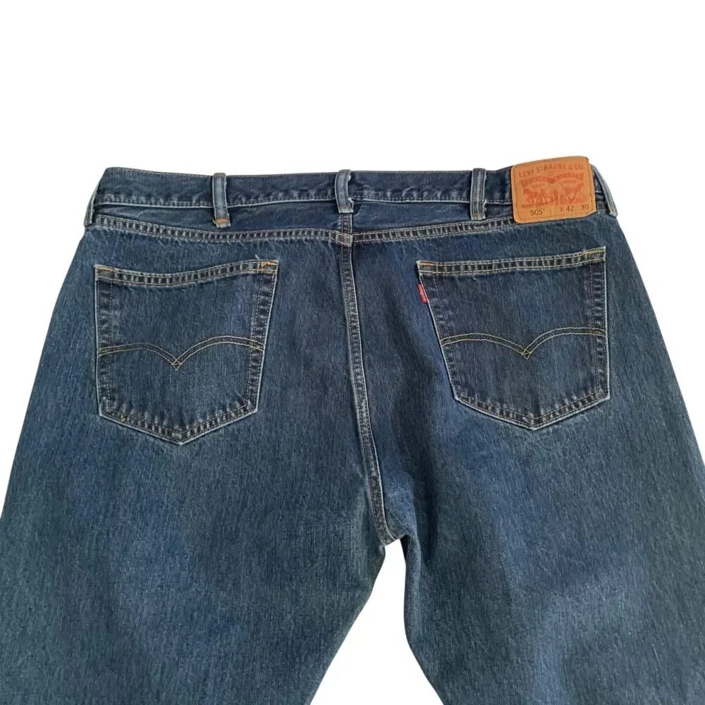 Levi's 505 Men's Size 42x30 Regular Fit Straight Leg Non-Stretch Denim Jeans